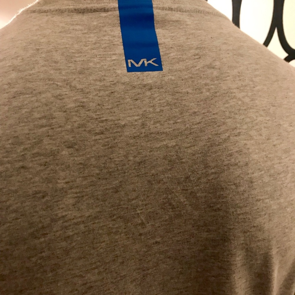 Michael Kors Men’s Aviator T-Shirt - Picture 5 of 5